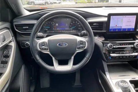 More photos of 2021 Ford Explorer Limited at Cable Dahmer Chevrolet of Independence, MO