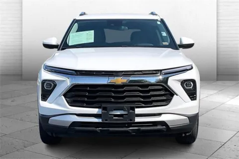 Photos of 2024 Chevrolet Trailblazer LT for sale in Independence, MO at Cable Dahmer Chevrolet of Independence