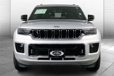 Photos of 2022 Jeep Grand Cherokee L Overland for sale in Independence, MO at Cable Dahmer Chevrolet of Independence