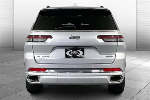Another view of 2022 Jeep Grand Cherokee L Overland for sale in Independence, MO at Cable Dahmer Chevrolet of Independence