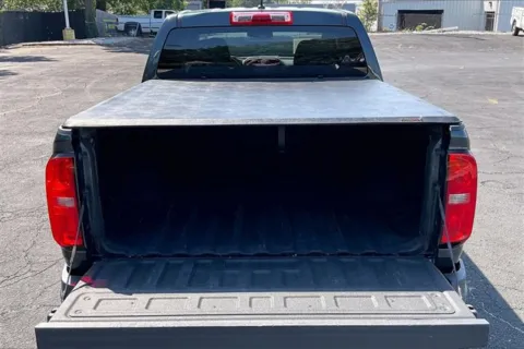 More photos of 2018 Chevrolet Colorado 2WD Work Truck at Cable Dahmer Chevrolet of Independence, MO