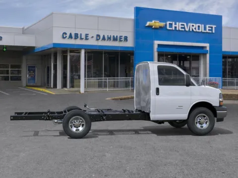 More photos of 2025 Chevrolet Express Cutaway 3500 1WT at Cable Dahmer Chevrolet of Independence, MO