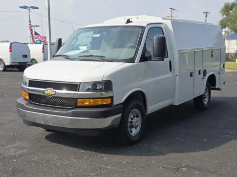 Another view of 2025 Chevrolet Express Cutaway 3500 1WT for sale in Independence, MO at Cable Dahmer Chevrolet of Independence