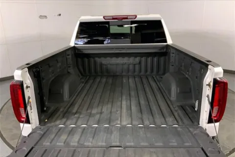 More photos of 2023 GMC Sierra 1500 Denali at Cable Dahmer Chevrolet of Independence, MO