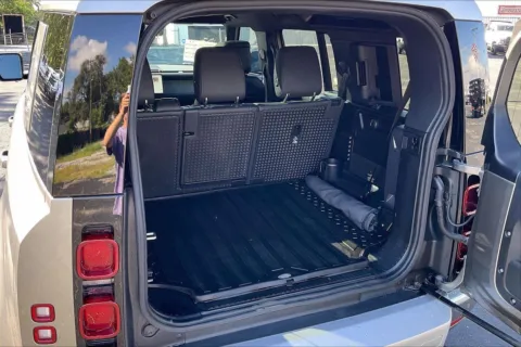 More photos of 2022 Land Rover Defender XS Edition at Cable Dahmer Chevrolet of Independence, MO