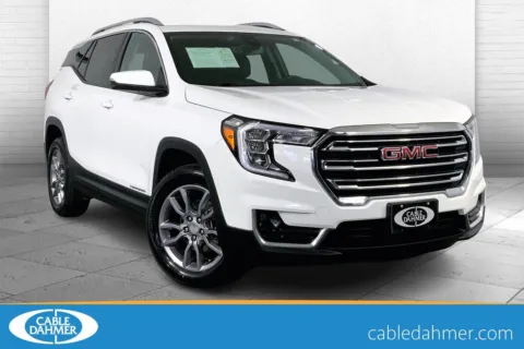 White 2024 GMC Terrain SLT for sale in Independence, MO