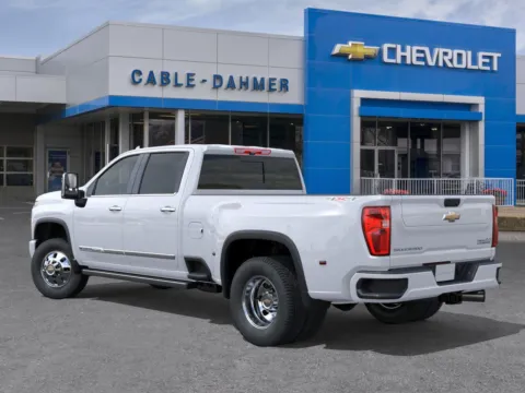 Another view of 2026 Chevrolet Silverado 3500 HD High Country DRW for sale in Independence, MO at Cable Dahmer Chevrolet of Independence