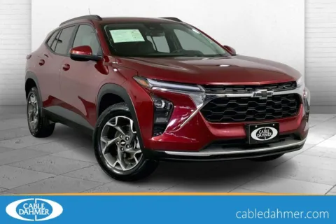 Red 2025 Chevrolet Trax LT for sale in Independence, MO