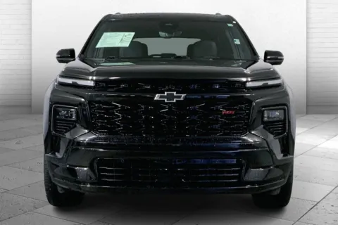 Photos of 2024 Chevrolet Traverse RS for sale in Independence, MO at Cable Dahmer Chevrolet of Independence