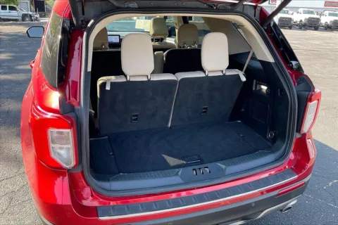 More photos of 2020 Ford Explorer Limited at Cable Dahmer Chevrolet of Independence, MO