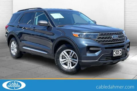 Blue 2022 Ford Explorer XLT for sale in Independence, MO