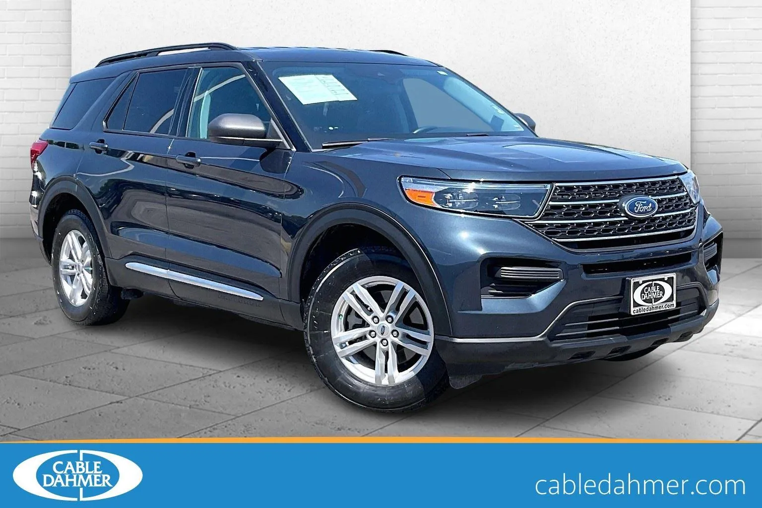 Blue 2022 Ford Explorer XLT for sale in Independence, MO