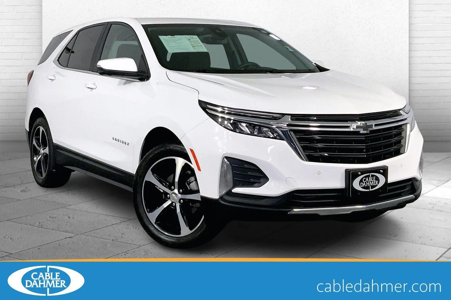 White 2022 Chevrolet Equinox LT for sale in Independence, MO