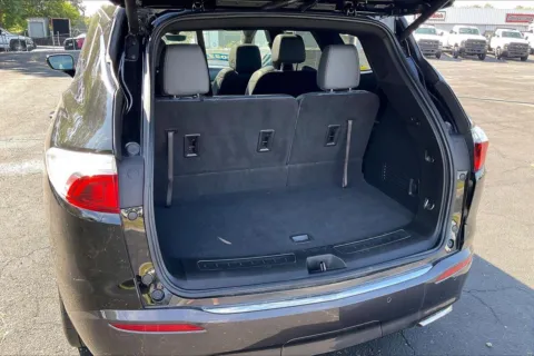 More photos of 2022 Buick Enclave Premium at Cable Dahmer Chevrolet of Independence, MO