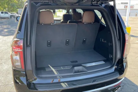 More photos of 2024 Chevrolet Tahoe High Country at Cable Dahmer Chevrolet of Independence, MO