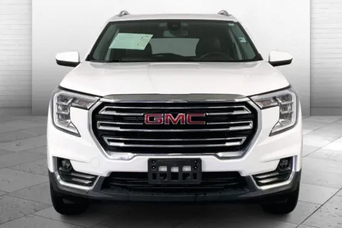 Photos of 2024 GMC Terrain SLT for sale in Independence, MO at Cable Dahmer Chevrolet of Independence