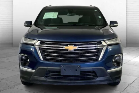 Photos of 2023 Chevrolet Traverse LT Cloth for sale in Independence, MO at Cable Dahmer Chevrolet of Independence