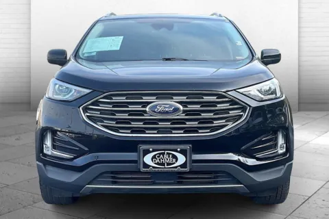 Photos of 2021 Ford Edge SEL for sale in Independence, MO at Cable Dahmer Chevrolet of Independence