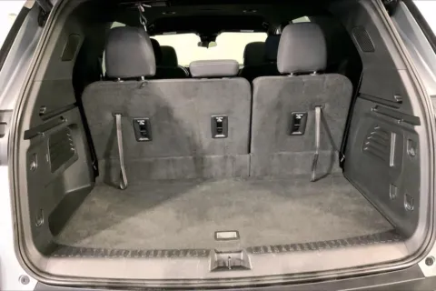 More photos of 2025 Chevrolet Traverse LT at Cable Dahmer Chevrolet of Independence, MO