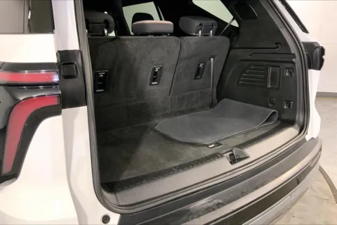 More photos of 2025 Chevrolet Traverse LT at Cable Dahmer Chevrolet of Independence, MO