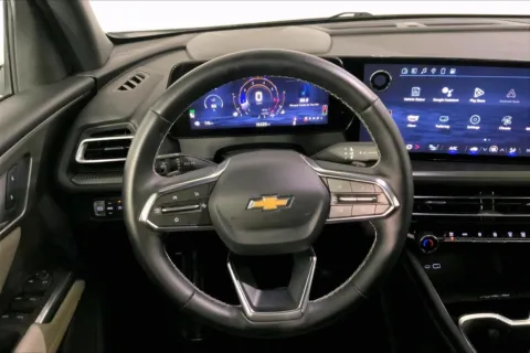 More photos of 2025 Chevrolet Traverse LT at Cable Dahmer Chevrolet of Independence, MO