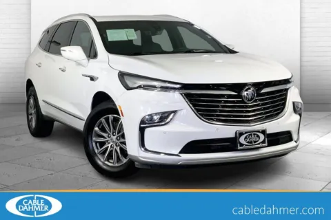 White 2024 Buick Enclave Premium for sale in Independence, MO