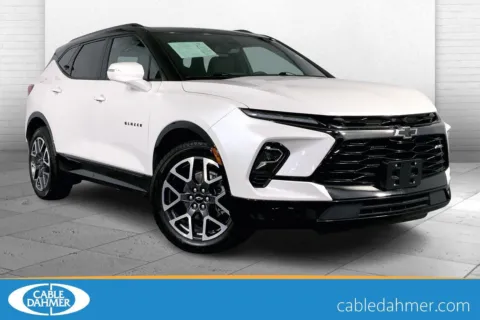 White 2024 Chevrolet Blazer RS for sale in Independence, MO