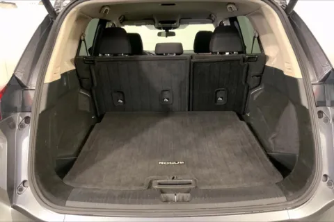 More photos of 2024 Nissan Rogue SV at Cable Dahmer Chevrolet of Independence, MO