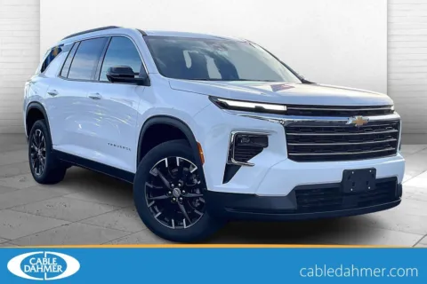 White 2026 Chevrolet Traverse LT for sale in Independence, MO