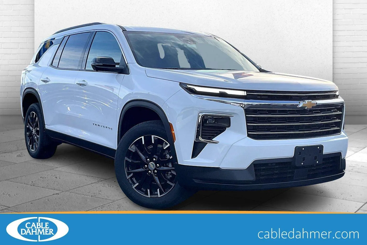 White 2026 Chevrolet Traverse LT for sale in Independence, MO