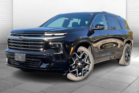 Photos of 2026 Chevrolet Traverse High Country for sale in Independence, MO at Cable Dahmer Chevrolet of Independence