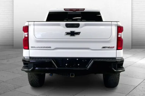 Another view of 2022 Chevrolet Silverado 1500 ZR2 for sale in Independence, MO at Cable Dahmer Chevrolet of Independence