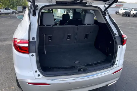More photos of 2020 Buick Enclave Essence at Cable Dahmer Chevrolet of Independence, MO