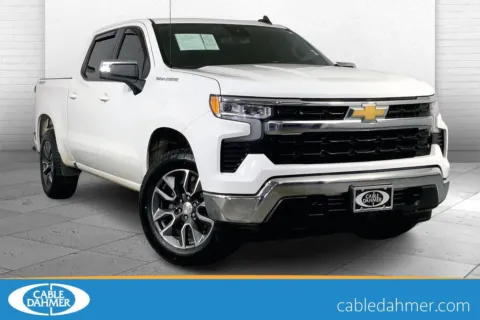 White 2022 Chevrolet Silverado 1500 LT (2FL) for sale in Independence, MO