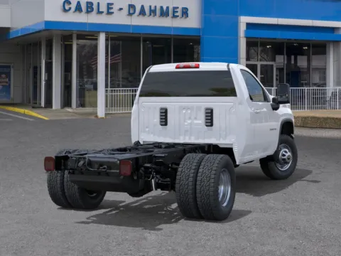 More photos of 2025 Chevrolet Silverado 3500 HD Chassis Cab Work Truck at Cable Dahmer Chevrolet of Independence, MO