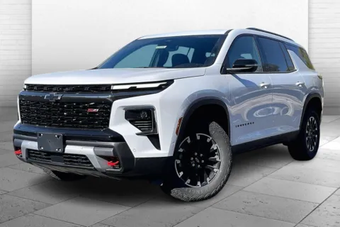 Photos of 2026 Chevrolet Traverse Z71 for sale in Independence, MO at Cable Dahmer Chevrolet of Independence