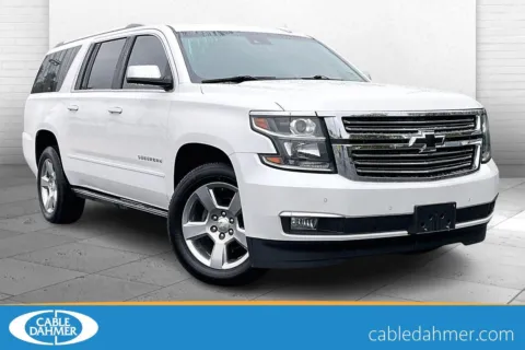 White 2018 Chevrolet Suburban Premier for sale in Independence, MO