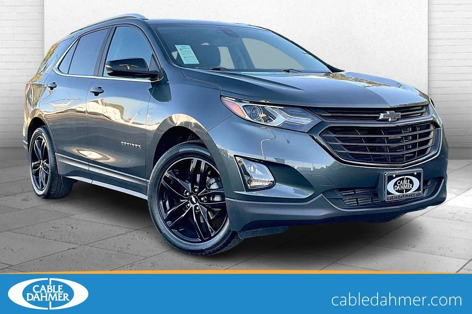 Used 2021 Chevrolet Equinox LT with VIN 3GNAXUEVXML315870 for sale in Kansas City