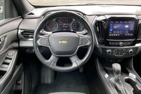 More photos of 2023 Chevrolet Traverse LT Cloth at Cable Dahmer Chevrolet of Independence, MO