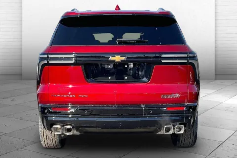 More photos of 2026 Chevrolet Traverse High Country at Cable Dahmer Chevrolet of Independence, MO