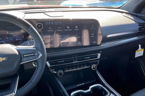 More photos of 2026 Chevrolet Traverse High Country at Cable Dahmer Chevrolet of Independence, MO