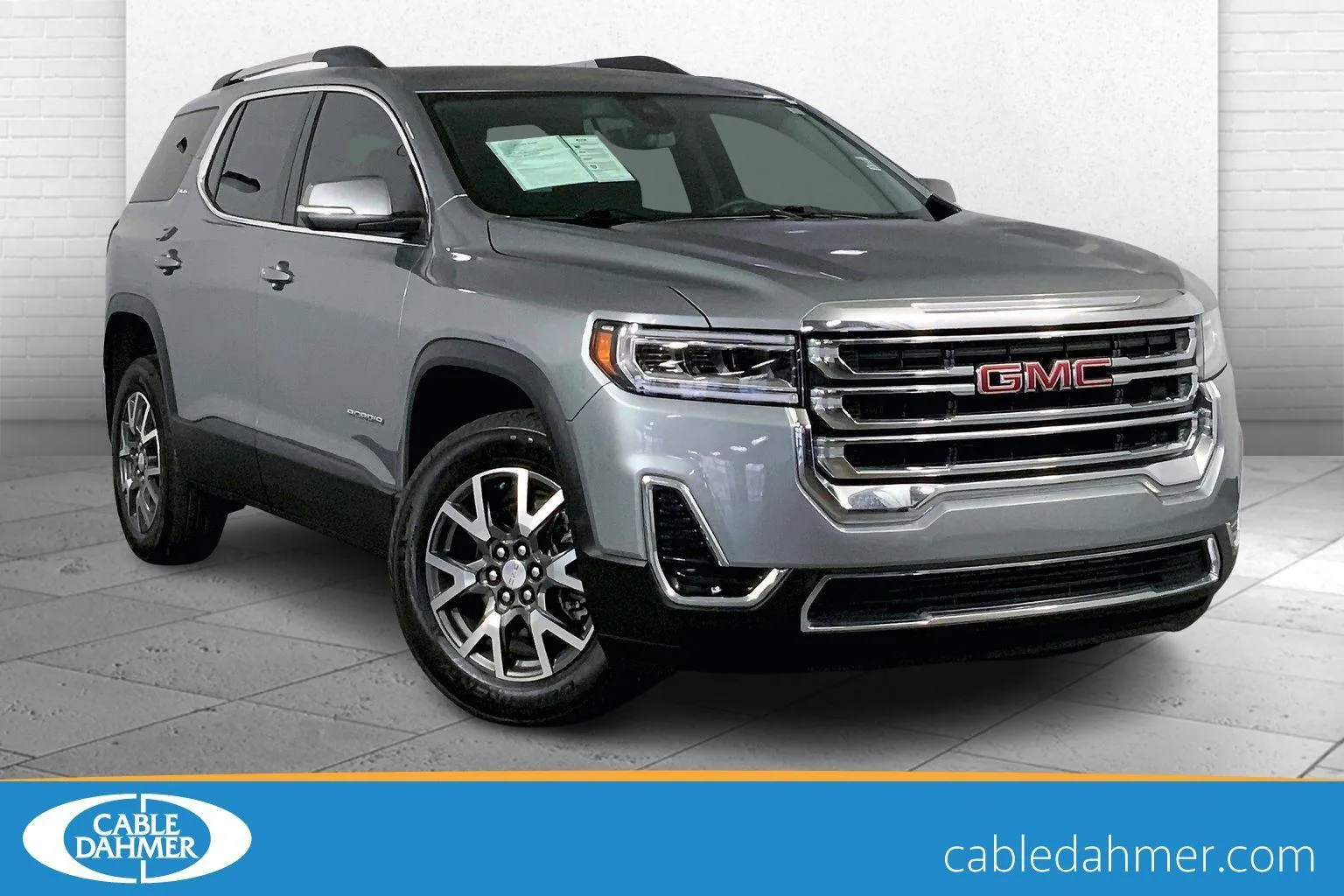 2023 GMC Acadia SLE's photo