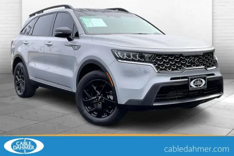 Gray 2022 Kia Sorento X-Line S for sale in Independence, MO