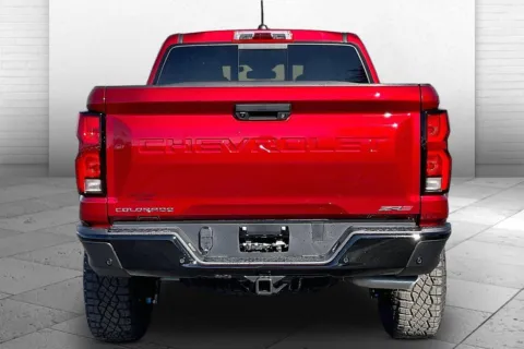 More photos of 2026 Chevrolet Colorado ZR2 at Cable Dahmer Chevrolet of Independence, MO