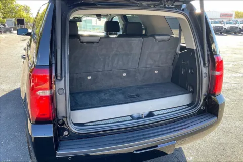 More photos of 2019 Chevrolet Tahoe LT at Cable Dahmer Chevrolet of Independence, MO