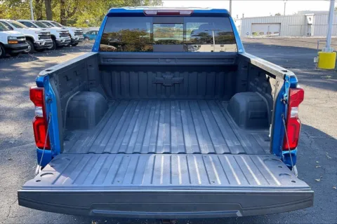 More photos of 2023 Chevrolet Silverado 1500 LTZ at Cable Dahmer Chevrolet of Independence, MO