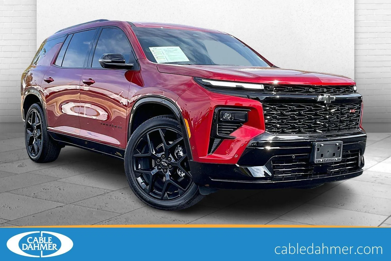 Used 2025 Chevrolet Traverse RS with VIN 1GNEVLRS6SJ266379 for sale in Kansas City