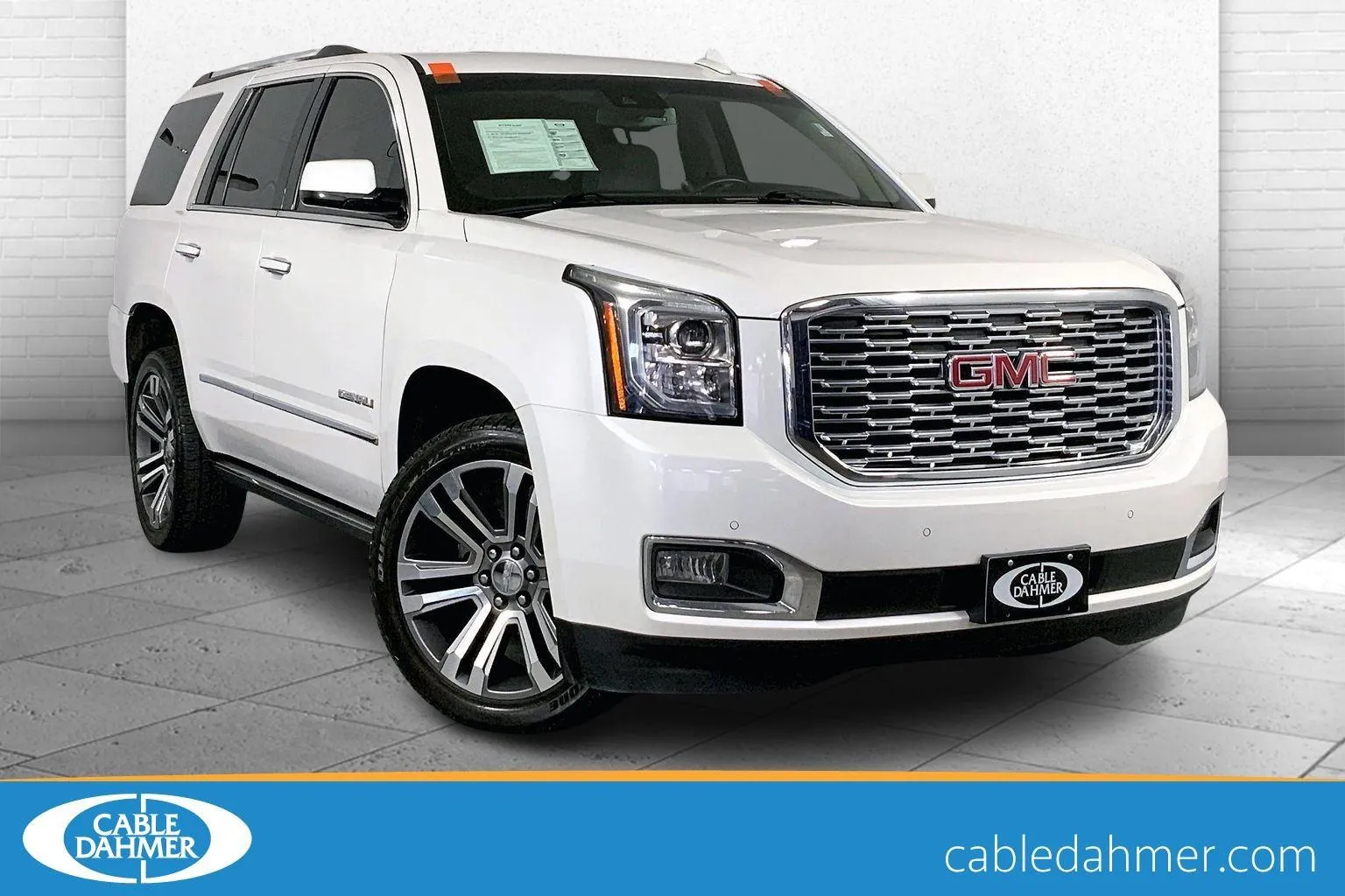 Used 2020 GMC Yukon Denali with VIN 1GKS2CKJXLR122587 for sale in Kansas City