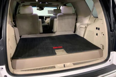 More photos of 2020 GMC Yukon Denali at Cable Dahmer Chevrolet of Independence, MO