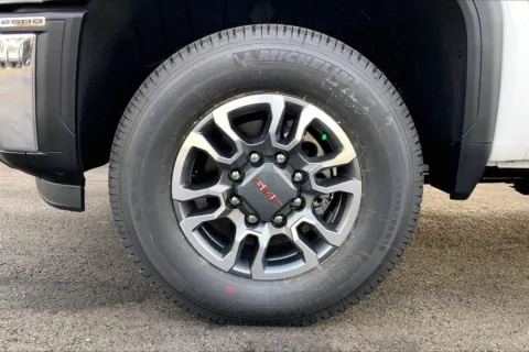 More photos of 2026 GMC Sierra 2500 HD SLE at Cable Dahmer Buick GMC of Kansas City, MO